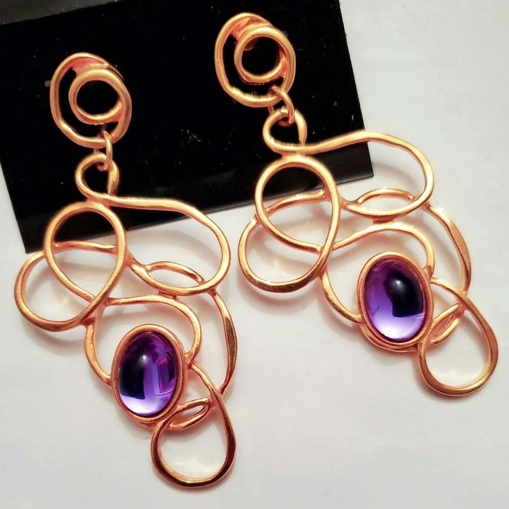 Avon Runway Cabochan Earrings